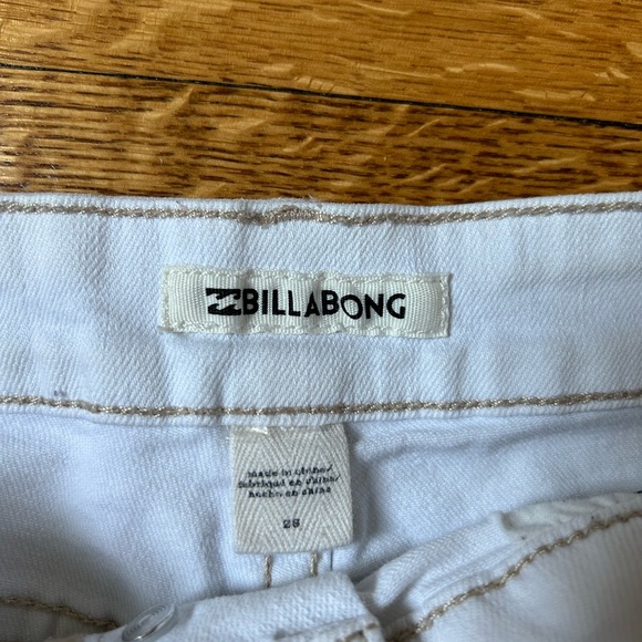 billabong shorts - Picture 2 of 4